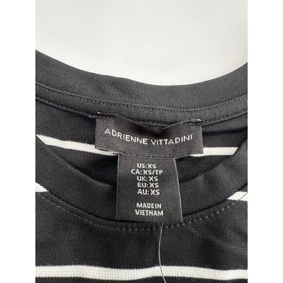 Adrienne Vittadini Knit Top Womens XS White Black Stripe Shirt Crew Neck NWT - Picture 5 of 5